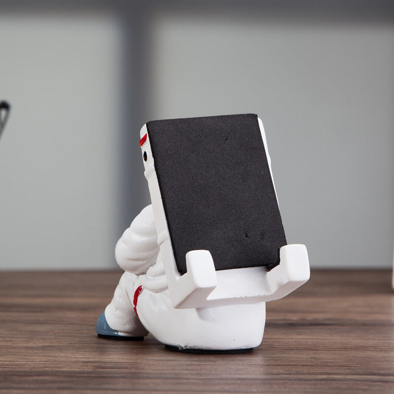 Astronaut Phone Stand – Resin Desk Decoration
