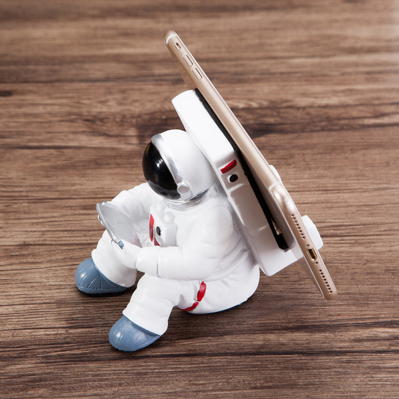 Astronaut Phone Stand – Resin Desk Decoration
